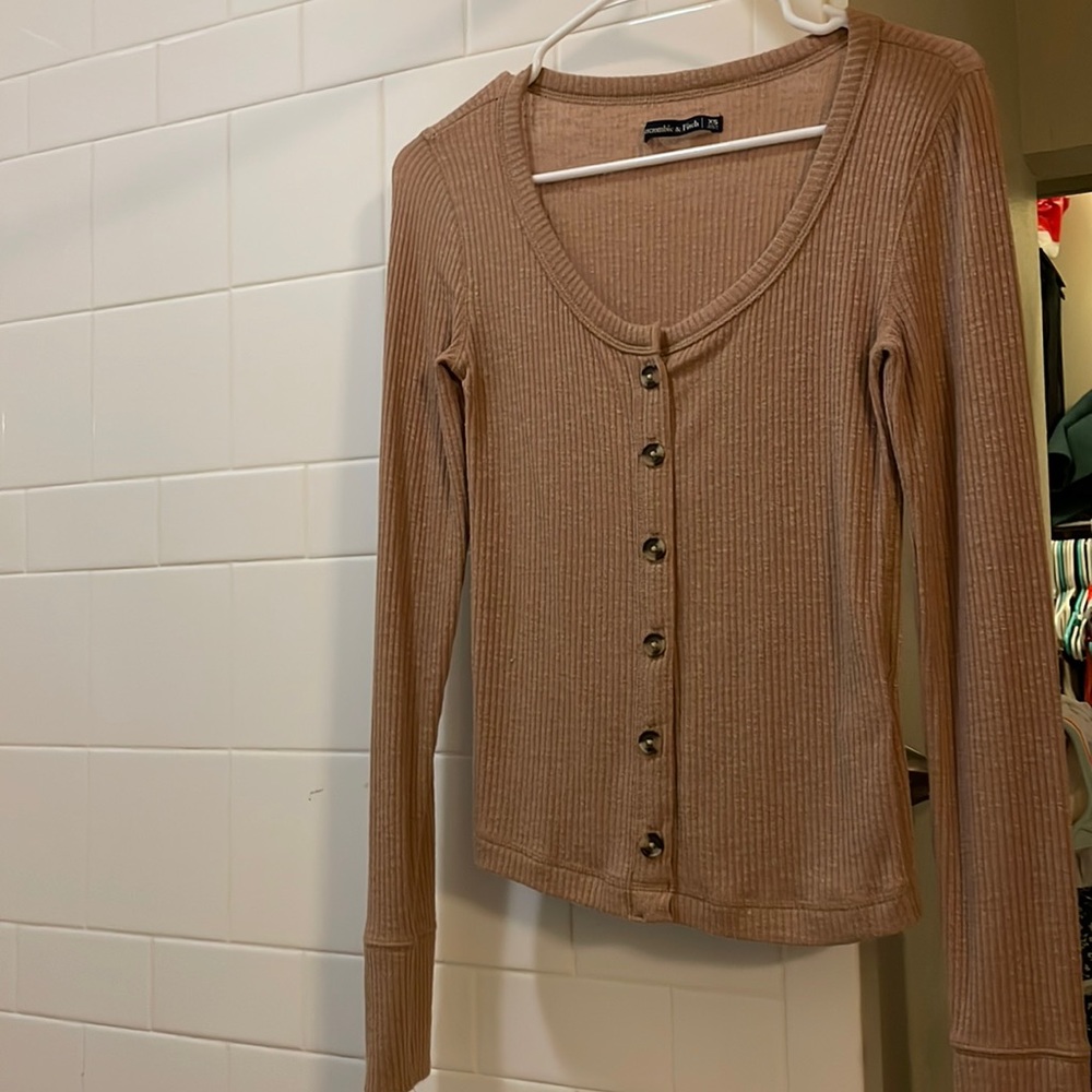 XS Abercrombie & Fitch top